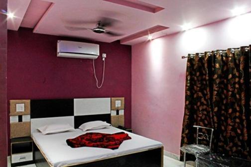 Hotel Roshan Varanasi Exterior photo